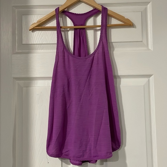 lululemon athletica Tops - Lululemon racerback loose scalloped edge tank top